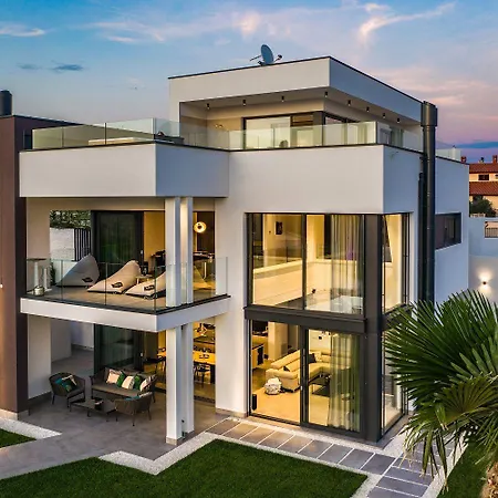 Ps Deluxe Villa *